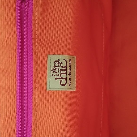 iota Chic Floral Canvas Open Wide Tote Bag Water Resistant - Picture 2 of 11